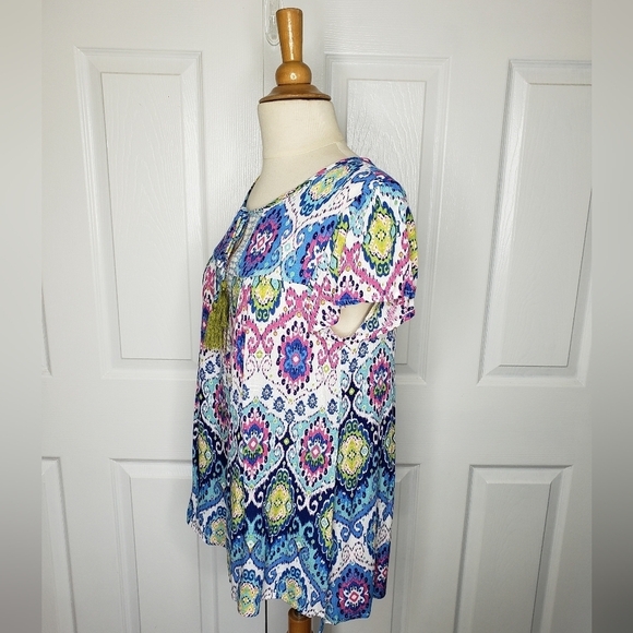 Farmers Market by One World Top S Ikat Tie Neck Popover Sequins Flutter Sleeves - Picture 7 of 13